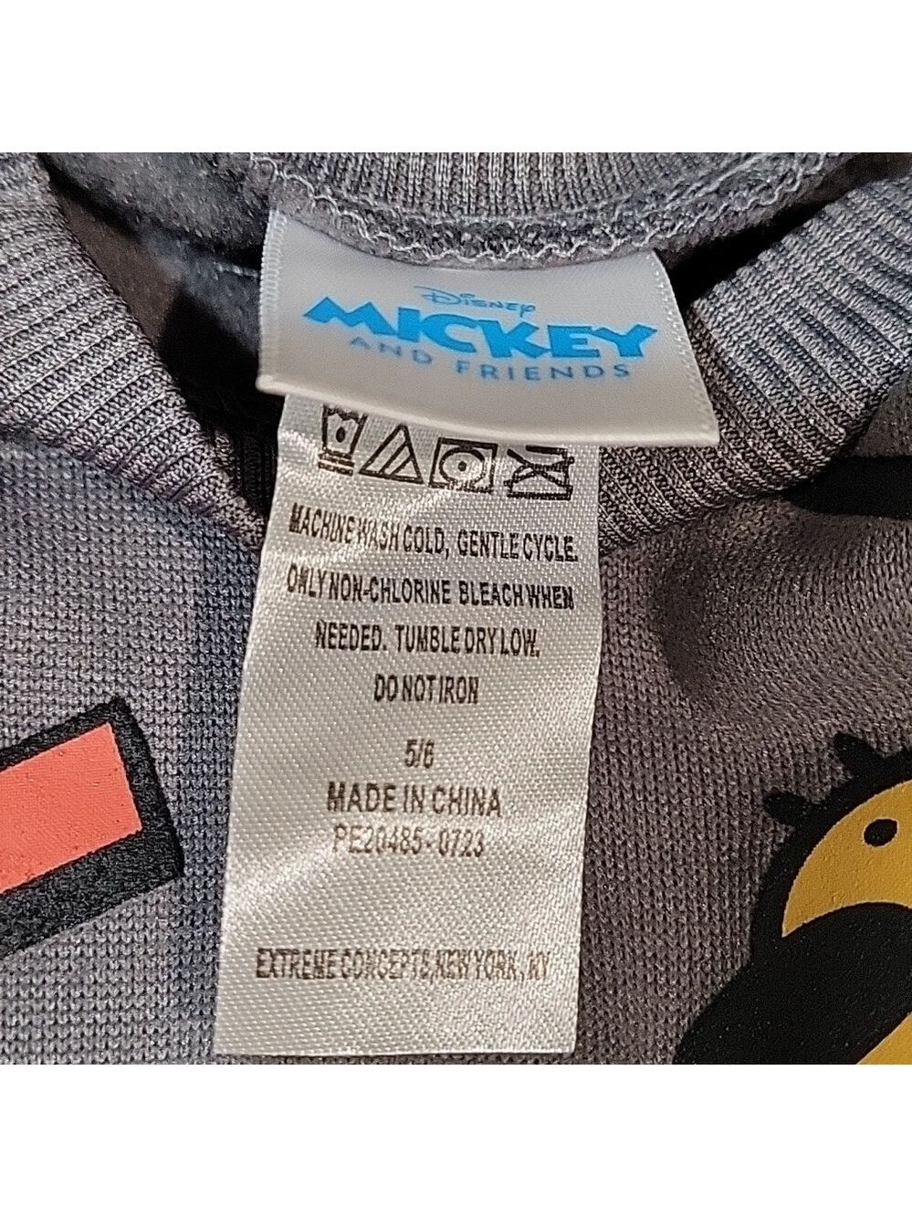 Boys Disney Mickey Mouse Sweatshirt Sizes 4 & 5/6 NWOT - Picture 4 of 5